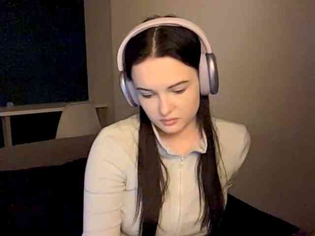 DaynaHosler webcam