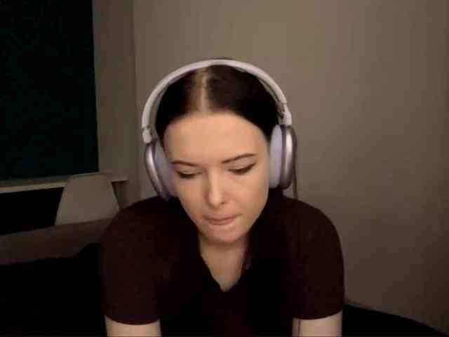 DaynaHosler webcam