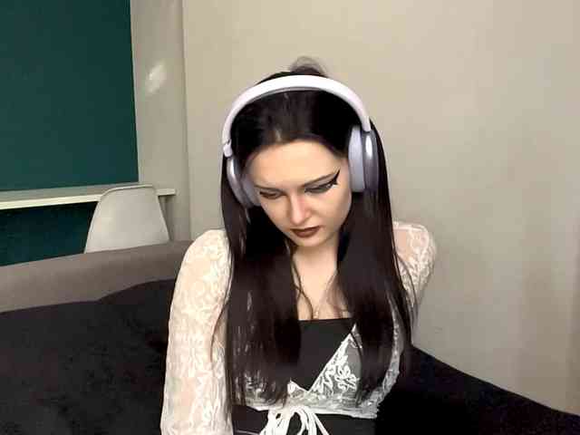 Modèle: DaynaHosler