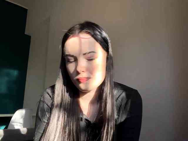 Modèle: DaynaHosler