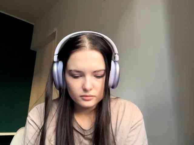 DaynaHosler webcam