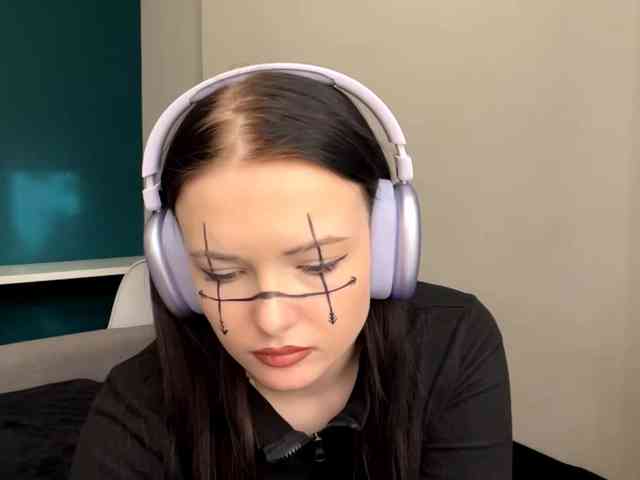 Modèle: DaynaHosler