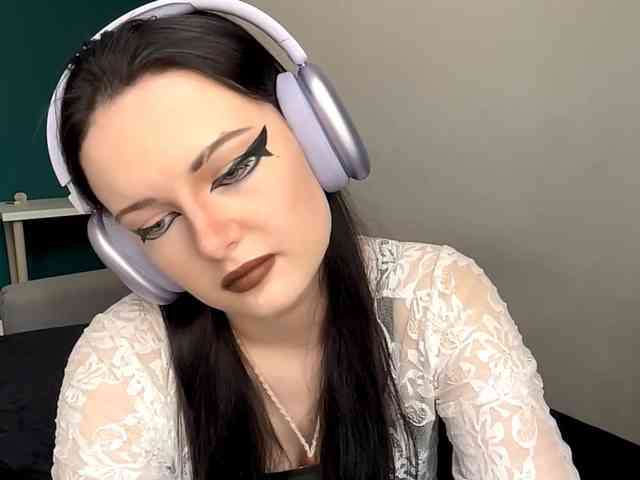 Modèle: DaynaHosler