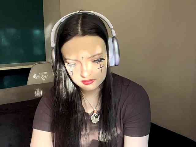 DaynaHosler webcam