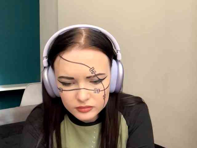 DaynaHosler webcam