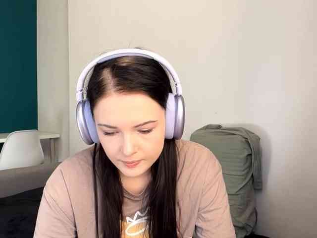 DaynaHosler webcam