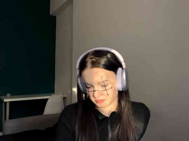 DaynaHosler webcam