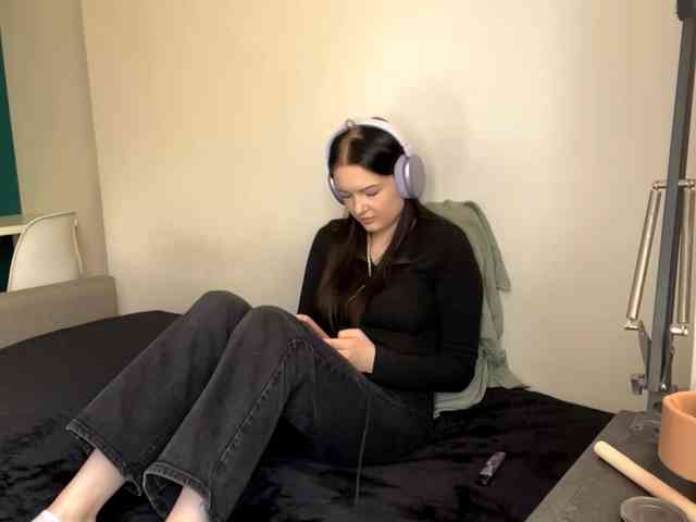 Modèle: DaynaHosler