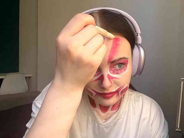 Modèle: DaynaHosler