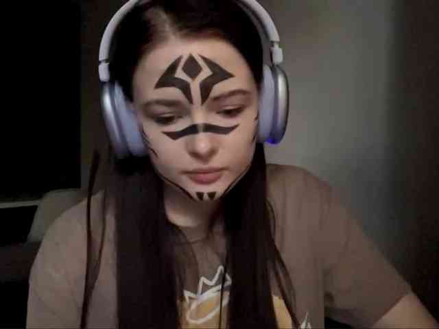 DaynaHosler webcam