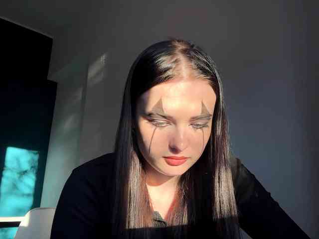 Modèle: DaynaHosler