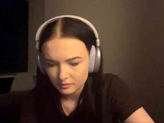 Modèle: DaynaHosler