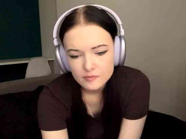 DaynaHosler webcam