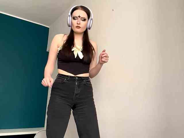 DaynaHosler webcam