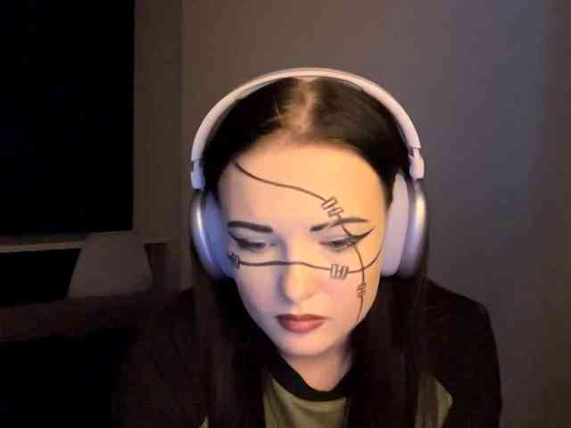 DaynaHosler webcam