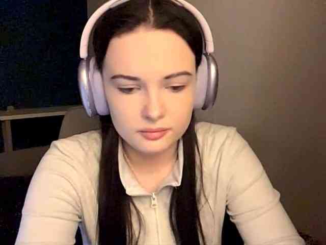 Modèle: DaynaHosler