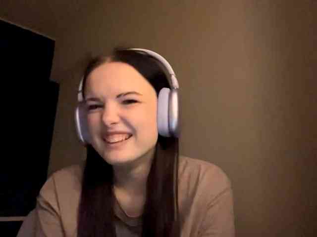 Modèle: DaynaHosler