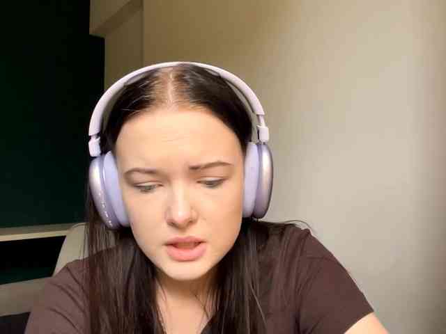 DaynaHosler webcam