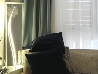 OrianaWade Porn Show