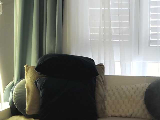 OrianaWade live webcam show