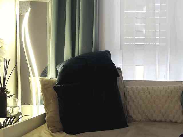 OrianaWade webcam
