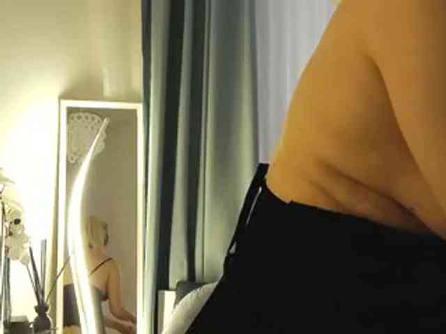 OrianaWade webcam