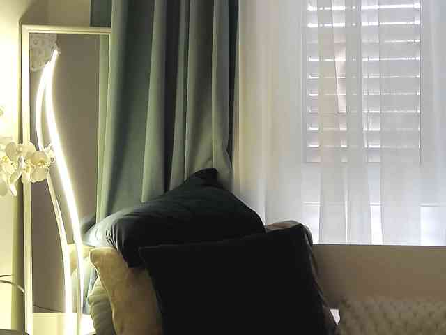 OrianaWade webcam
