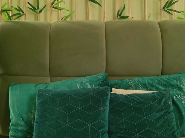 AlissonNova live cam on BongaCams
