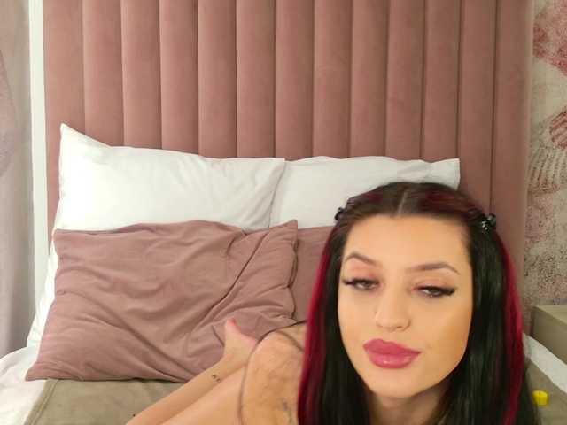 AlissonNova live cam on BongaCams
