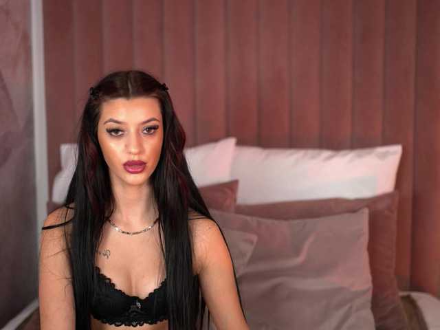 AlissonNova live cam on BongaCams