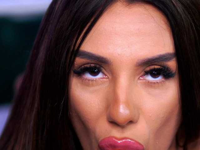 hailyemilf live sex show