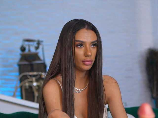 HailyeMilf — live female cam