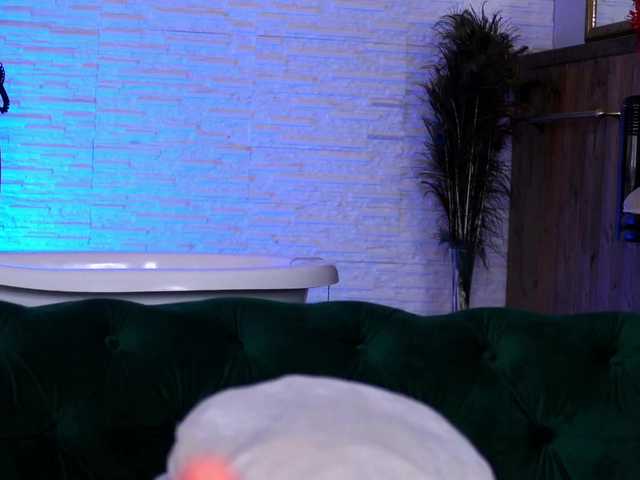 HailyeMilf