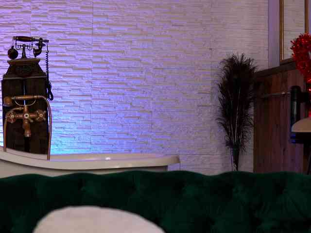 HailyeMilf webcam