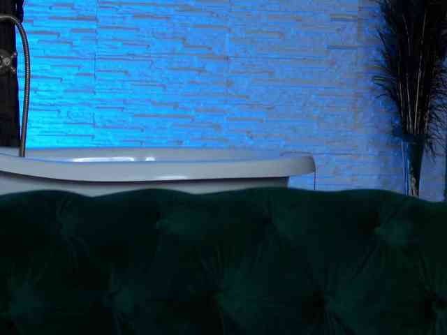 HailyeMilf webcam
