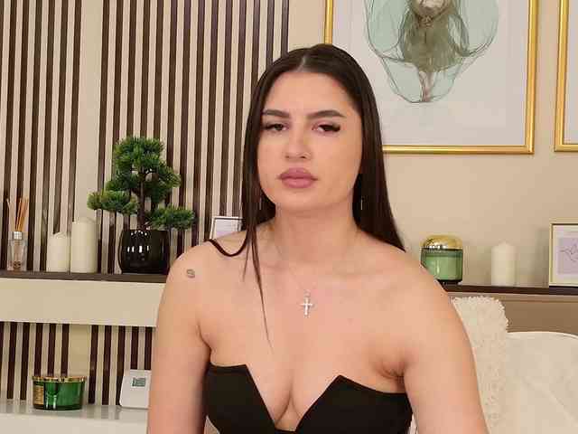 NicolePalm Live Webcam on BongaCams