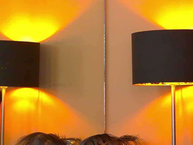 MisshaNight live cam preview