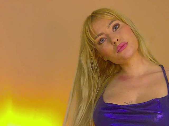 MisshaNight live cam on BongaCams