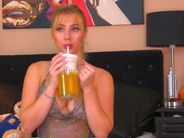 MisshaNight live cam on BongaCams