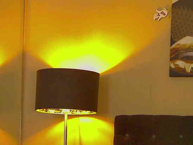 MisshaNight webcam