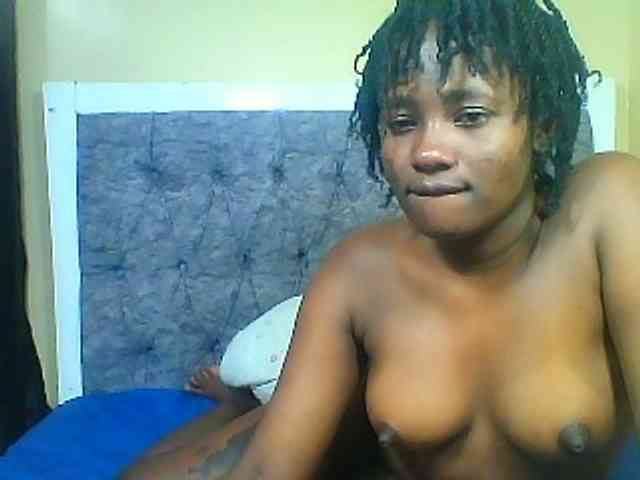 Beauty-petite webcam
