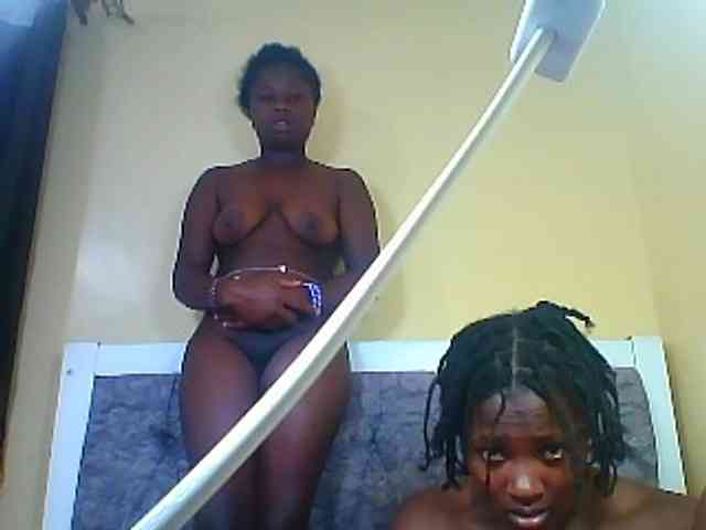 Beauty-petite webcam