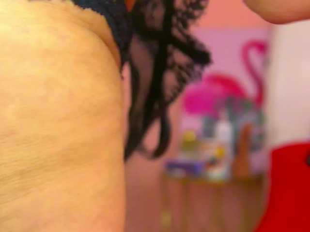 JadeRoyce live cam on BongaCams