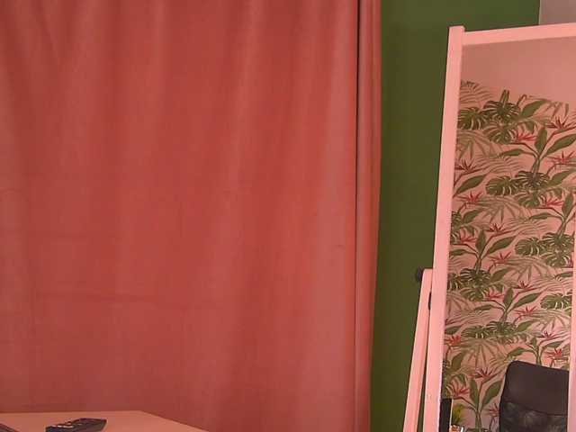 JadeRoyce webcam model