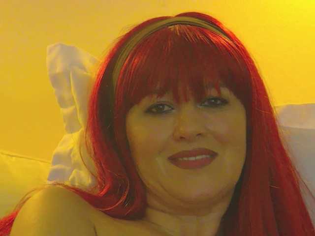 JadeRoyce live cam on BongaCams