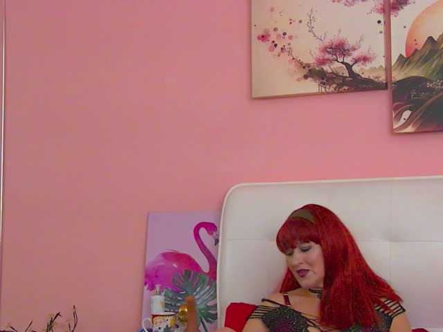 JadeRoyce live cam on BongaCams