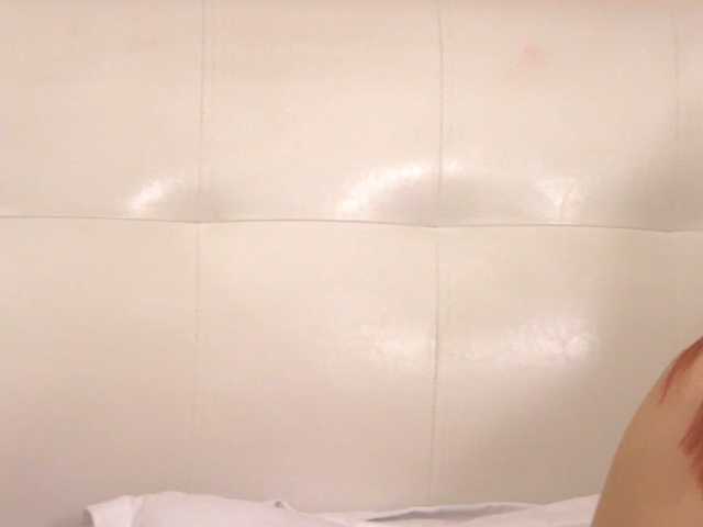 JadeRoyce live cam preview