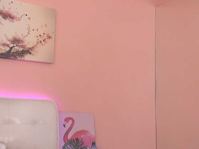 JadeRoyce, live now on BongaCams