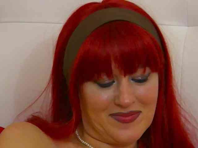 JadeRoyce webcam
