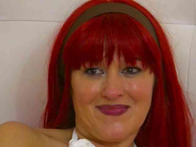 JadeRoyce webcam